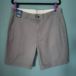 NWT Roundtree & Yorke Men's Gray Shorts With 9in Inseam 36 Waist